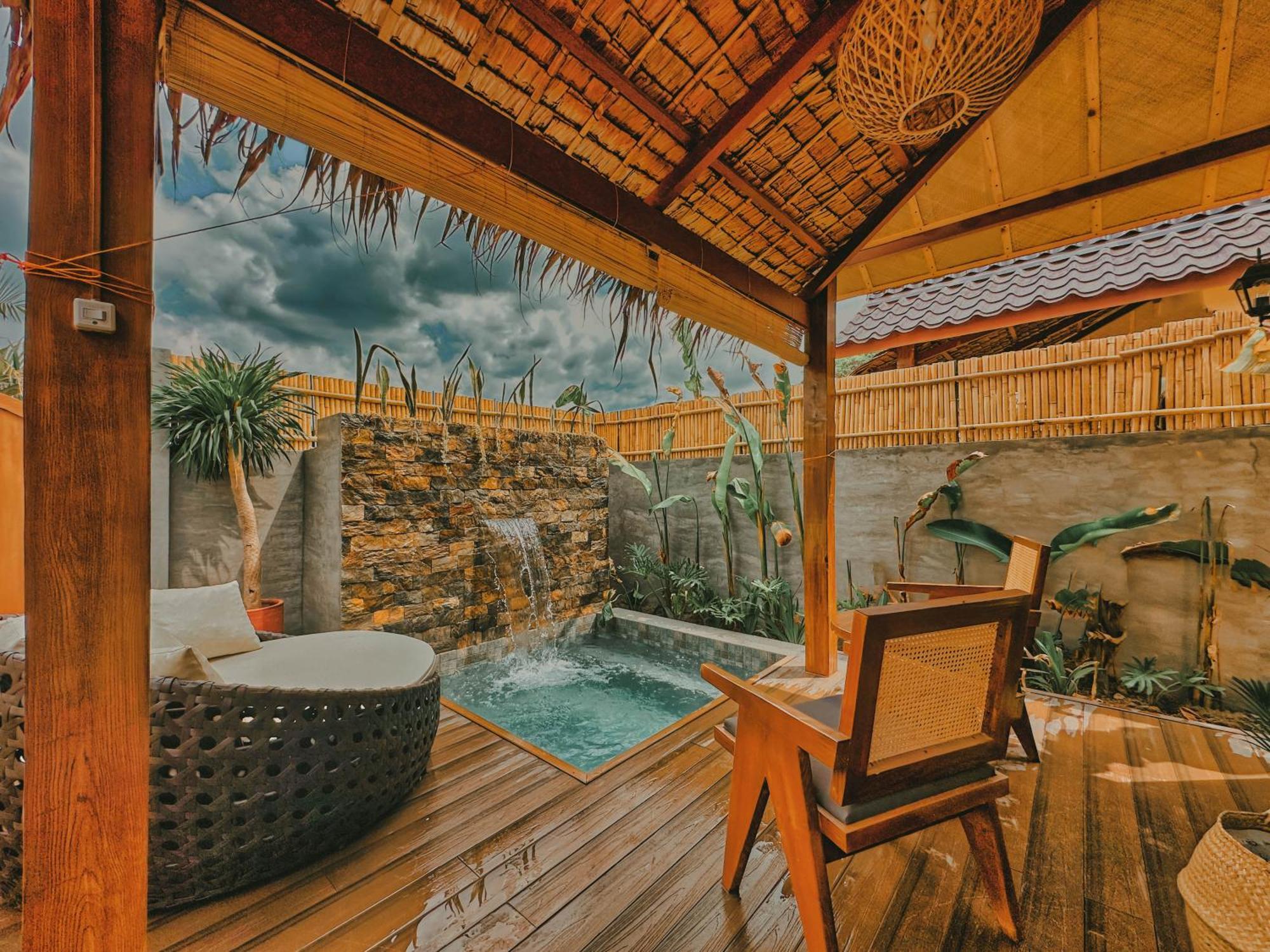 Reca Resort Official Porac Szoba fotó