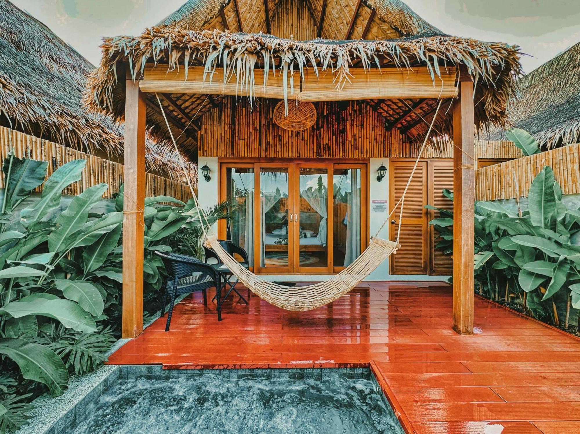 Reca Resort Official Porac Szoba fotó