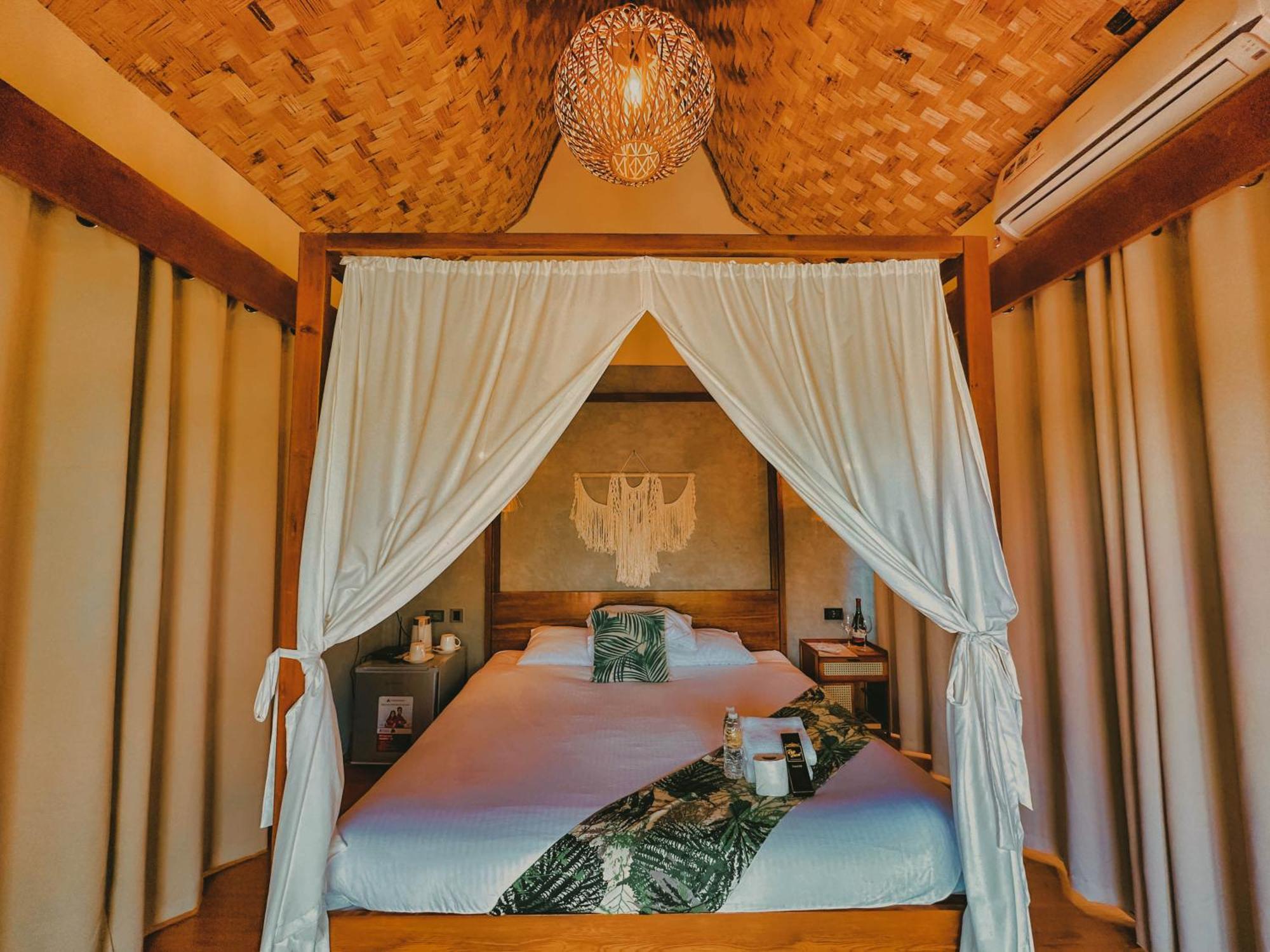 Reca Resort Official Porac Szoba fotó